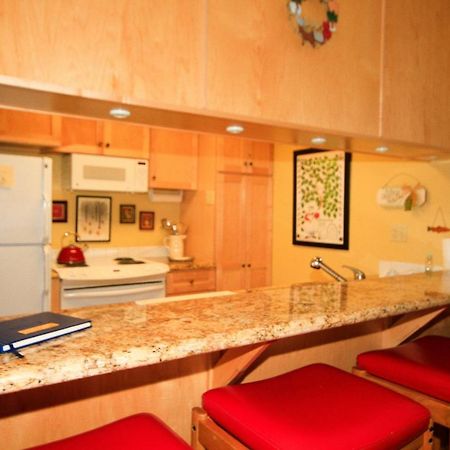 Discovery 4 #142, Loft Mammoth Lakes Exterior photo