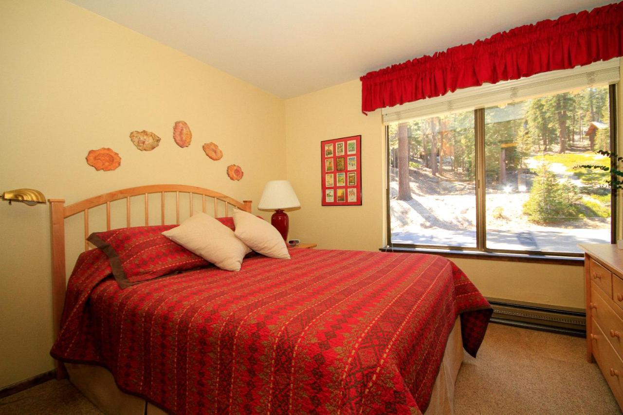 Discovery 4 #142, Loft Mammoth Lakes Exterior photo